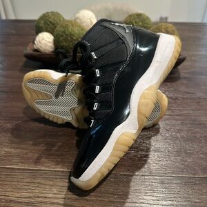 Air Jordan Retro 11 sneakers